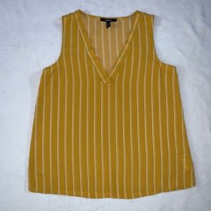 FOREVER 21 BUSINESS CASUAL SLEEVELESS BLOUSE